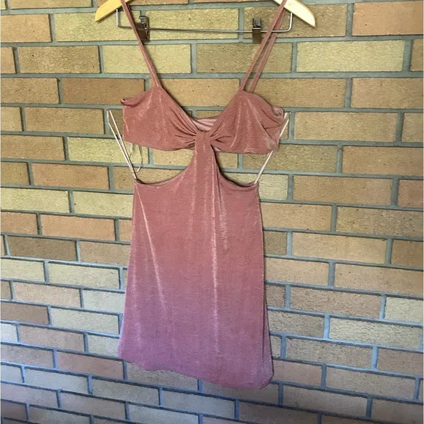 NWOT Top Shop Pink Shimmer Halter Cut Out Slinky Mini Dress Size 4-6 - Image 3