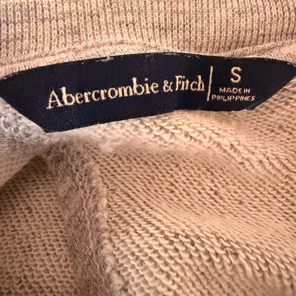 Abercrombie and Fitch NWOT Open-Back Tie-Bottom Sweatshirt - Image 6