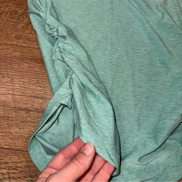 New Balance Ruched Side Crewneck Women's Short Sleeve Fitted Aqua Green Top - Image 5