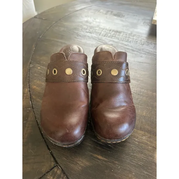 BOC Born Concept Telesto Z22423 Brown Leather Clogs Mules Women's 8M StuddedGUC - Image 3