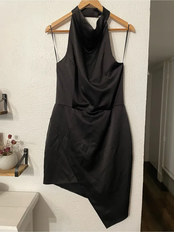 Elliatt x Revolve Camo Black Satin Halter Asymmetrical Dress Large - Image 3