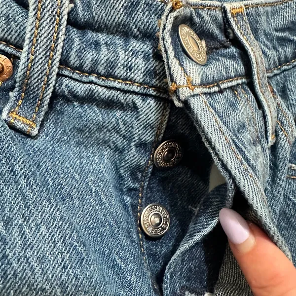 Levi's | Premium Blue Medium Wash Button‎ Fly Wedgie Straight Jeans, Size 25 - Image 3