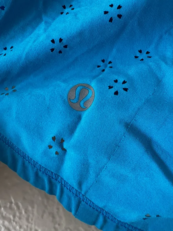 Lululemon Breeze By Short *Laser Cut Shorts - Image 7