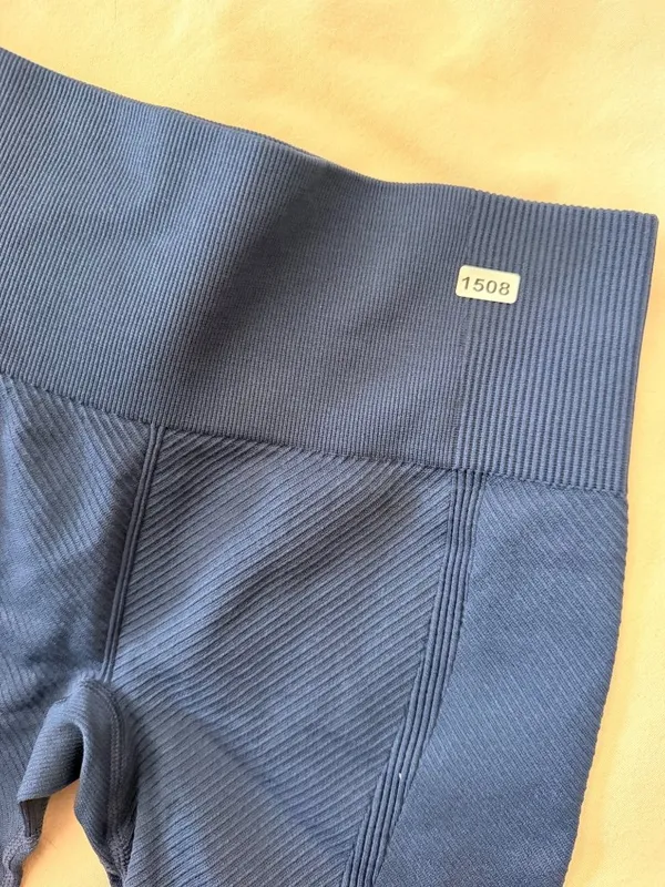 New Balance S Womens Seamless High-Waist Biker Shorts Navy Blue Size S Ribbed Te - Image 4