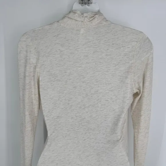 Lululemon Radiant Long Sleeve‎ Wrap Top Size 2 Heathered Beige Thumbholes Active - Image 7