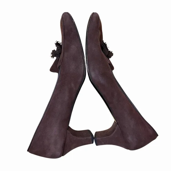 Salvatore Ferragamo Women's Sz 8.5 Brown Tassel Square Toe Heels Suede Leather - Image 5