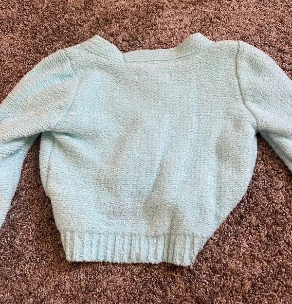 Urban Outfitters Sweater - Image 4