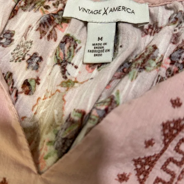 Vintage America Pink Floral Boho Peasant Style Tunic Blouse - Image 8