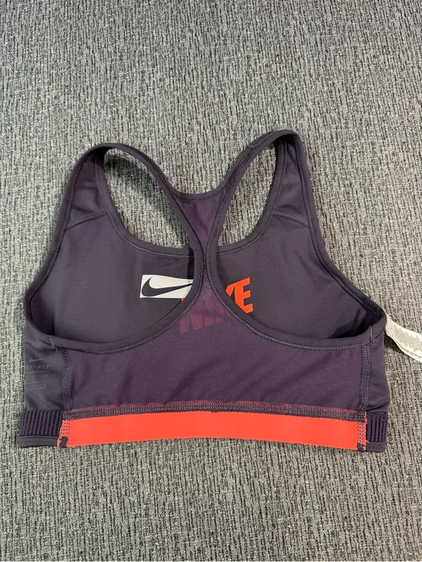 Nike Women’s Sports Bra - Image 5
