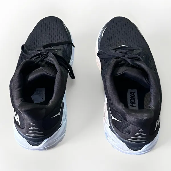 Hoka One One Women's Clifton 8 Size US 10 B BWHT 1119394 Running Shoe - Image 2