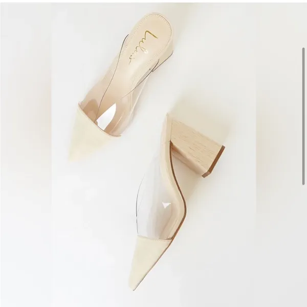 Shilo Light Natural Nude Suede Pointed-Toe Pumps NWT - Image 4
