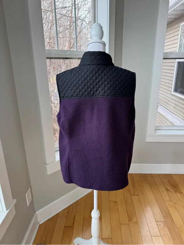 Vintage Croft & Barrow Purple and Black Quilted Fleece Vest Sz XL Petite - Image 3