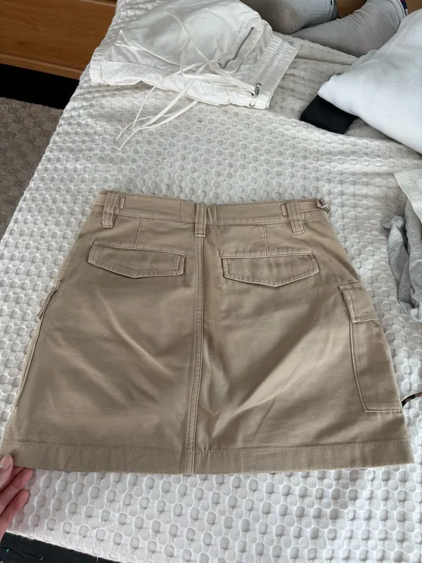 Aritzia Cargo Skirt TNA - Image 6