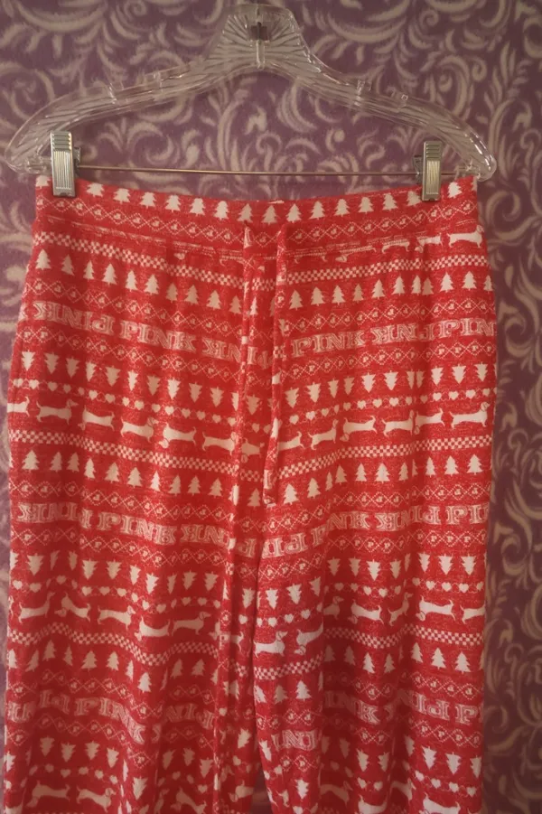 PINK Victoria's Secret Christmas tree, dog 'pink' all over pj pajamas pants in red and white size medium. - Image 3