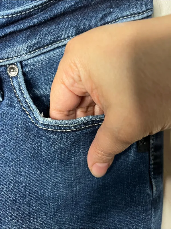 Silver Jeans‎ Co Suki Bootcut Mid Rise Denim Jeans - Image 5