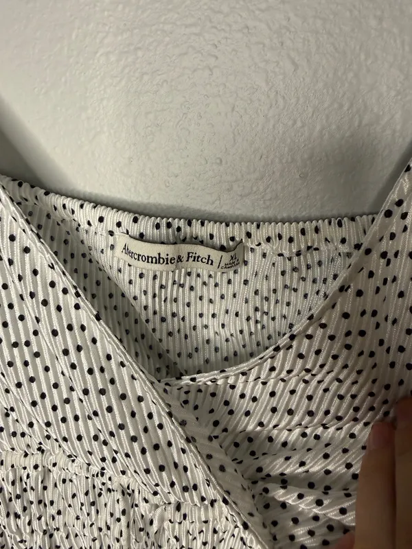 Abercrombie Tank Polka Dot - Image 3