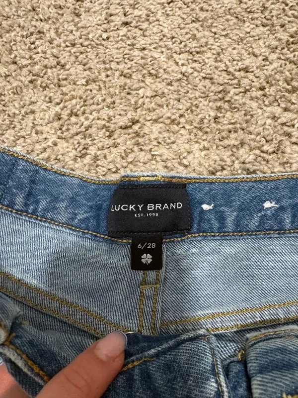 Lucky Brand pleated jean shorts - Image 3
