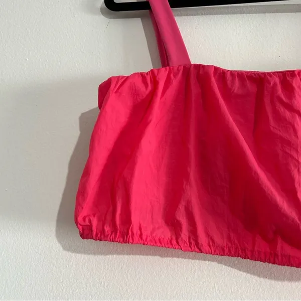 Daily Drills Bubble Crop Top Sports Bra Hot Pink XL Sporty Workout Active Casual - Image 2