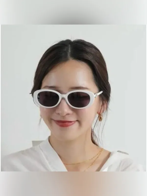 New Gucci Oval Sunglasses Gucci Gg1684sa 006 White Grey Women Eyewear Nib - Image 5
