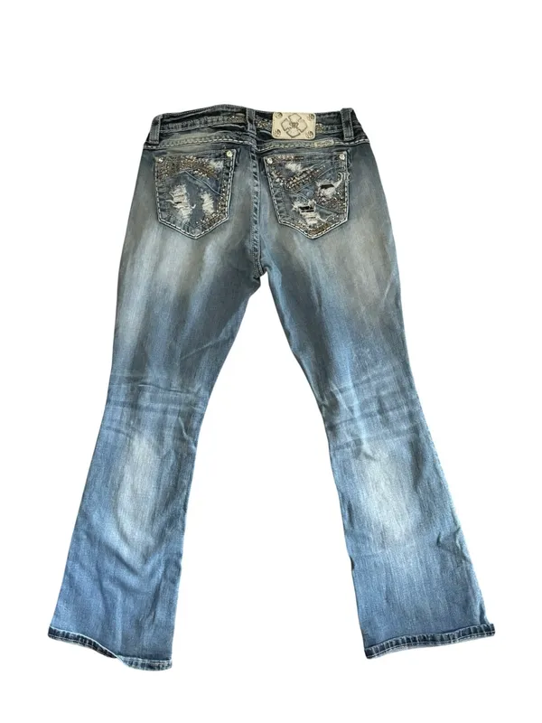VTG Miss Me Mid~Rise Distressed Boot Cut Jean Sz 32 Embellished Embroidered Blue - Image 2