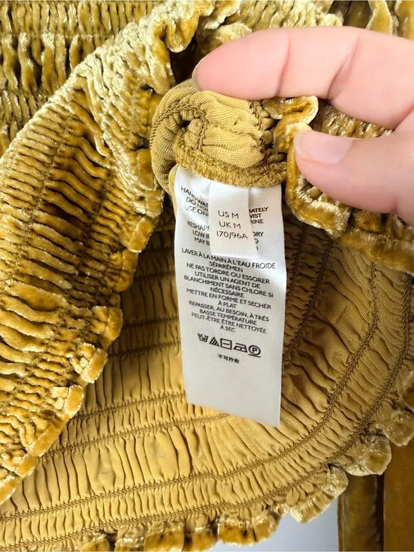 Anthropologie Puff-Sleeved Velvet Blouse in mustard yellow green size medium - Image 5