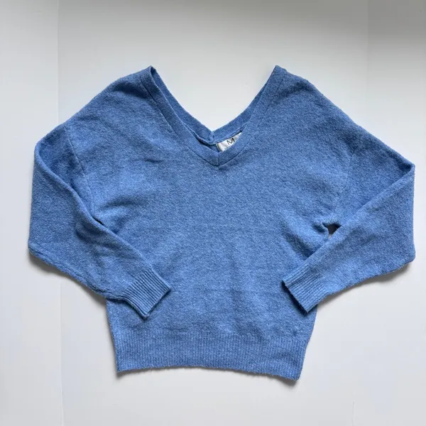 M Magaschoni Soft Blue V-Neck Dolman Sleeve Pullover Sweater - Size Medium NWOT - Image 2