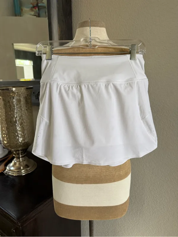 Athleta Run With It 16” Skort S - Image 3