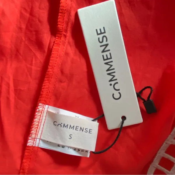 COMMENSE NWTs Embroidered Bow Detail Red Cami Midi Dress size small - Image 8