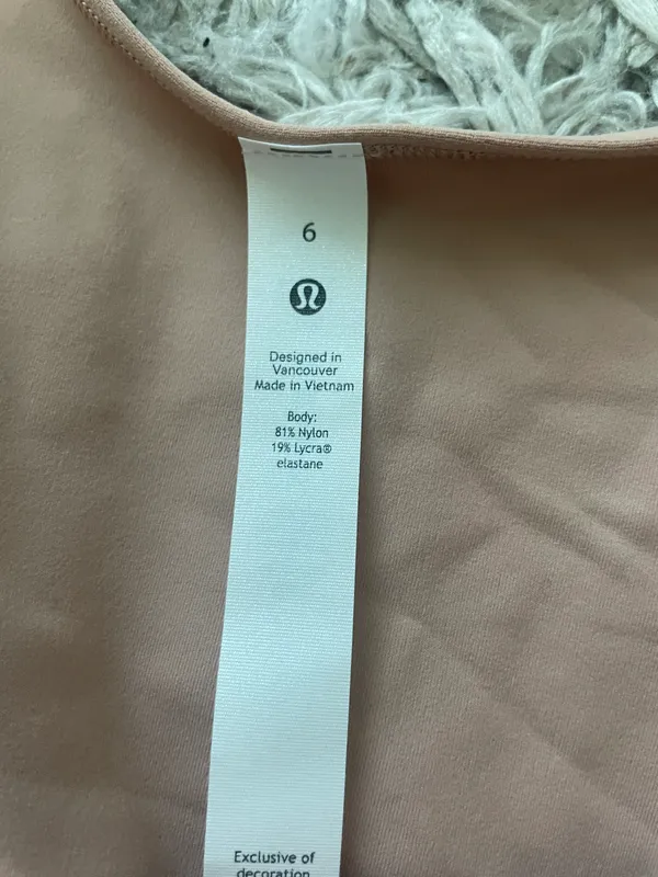 Lululemon Align Tee - Image 4