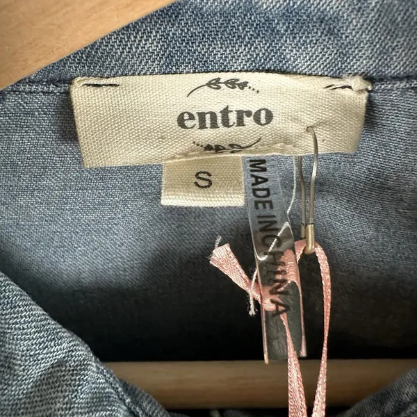 Entro Denim Dress Sz S Button Down Mini Blue Cotton Babydoll Pocket NWT - Image 4