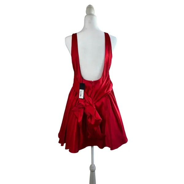 Gianni Bini Red Mini Dress Open Back New With Tags NWT - Size 10 - Image 5