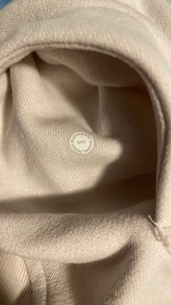 Lululemon Scuba Zip-Up Hoodie - Image 4