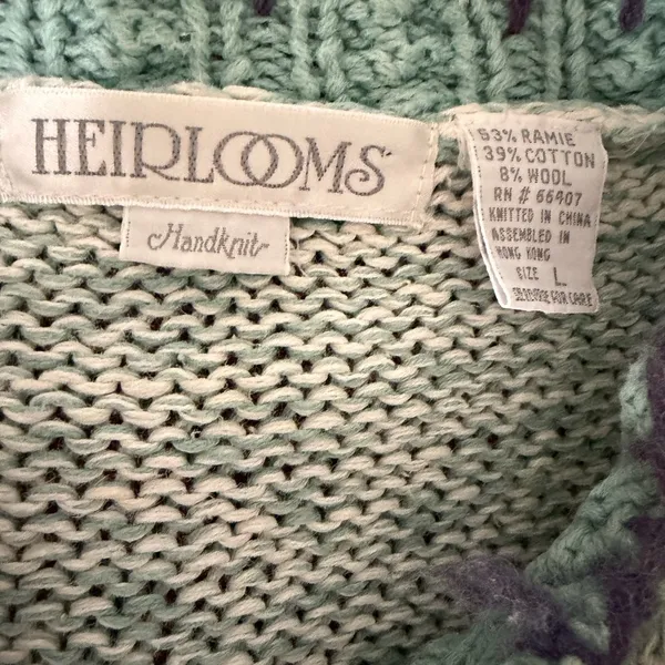 VTG Heirlooms Hand Knit Wool Blend Cottagecore Grannycore Cardigan Large. - Image 8