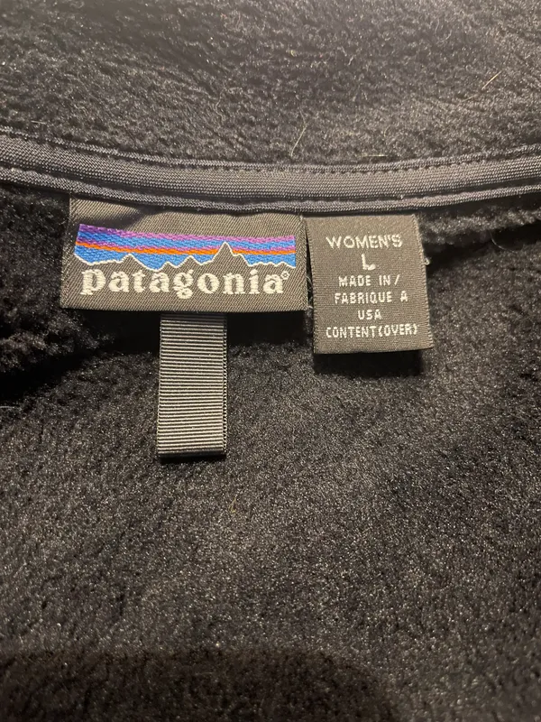 Patagonia Long Sleeve Fleece Jacket - Image 4