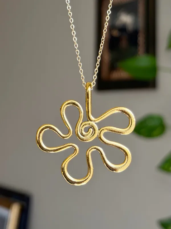 Handmade Kawaii cute retro y2k style gold tone big flower necklace - Image 3