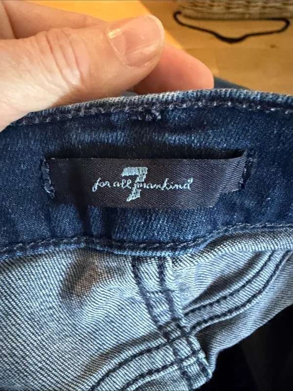 7 for all mankind dojo tailorless flare jeans size 27 dark denim - Image 4