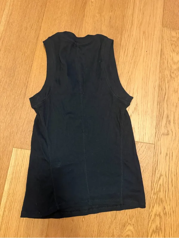 Free People Black Scoop Neck Tank - Image 2