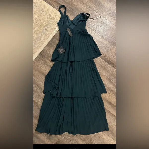 NWT Lulus Luxe Perfection Emerald Green Pleated Tiered Backless Maxi Dress - Image 7