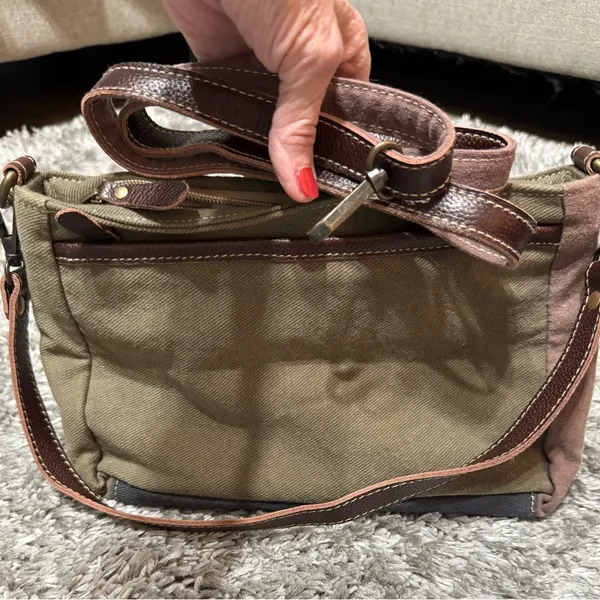 NWOT Myra Bag Nimble Crossbody Bag - Image 4