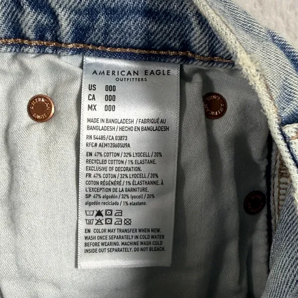 American Eagle Ex-Boyfriend Short Light‎ Wash Distressed Denim 000 23W 41979022 - Image 8