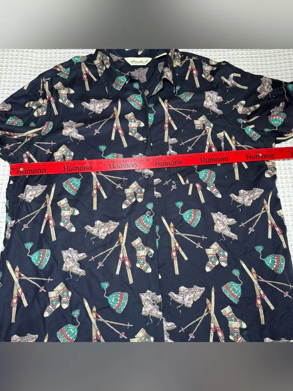 Eddie Bauer Button Down Shirt XLarge Skiing Hiking Winter Print Blue Vintage - Image 6