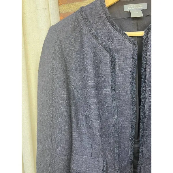 Ann Taylor Quiet Luxury Navy Tweed Fringe Jacket Blazer Size 4 - Image 7