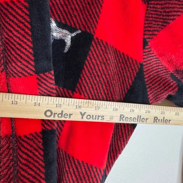 PINK Victoria's Secret Women's Buffalo Plaid Hooded Sequin plush Robe y2k XS/S - Image 5