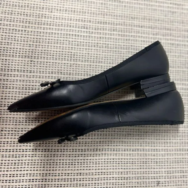 Calvin Klein black pointy ballet flats sz 8M - Image 9