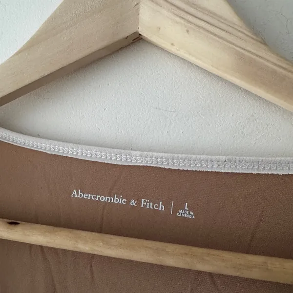 Abercrombie‎ Ruched Cut Out Long Sleeve Top - Image 7