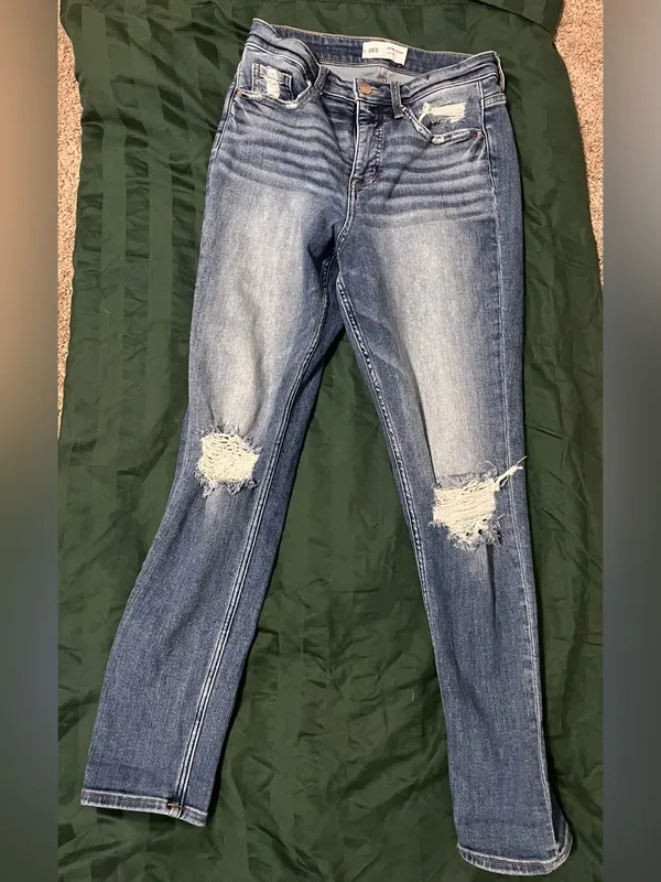 BKE High Rise Faded Blue Distressed Jeans - Image 4
