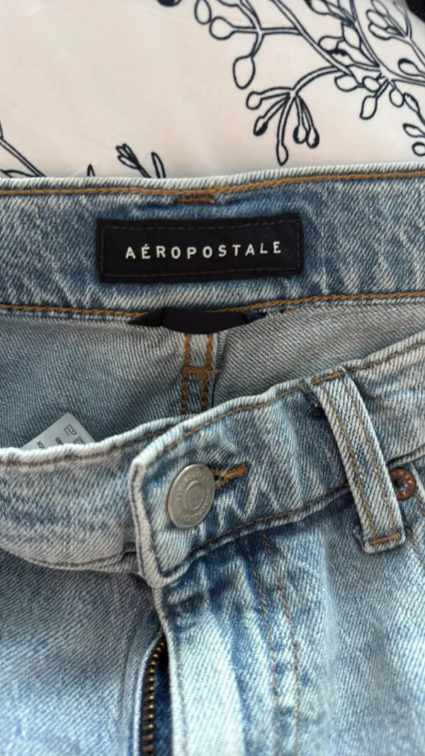 Aeropostale Jeans Distressed Flare - Image 3