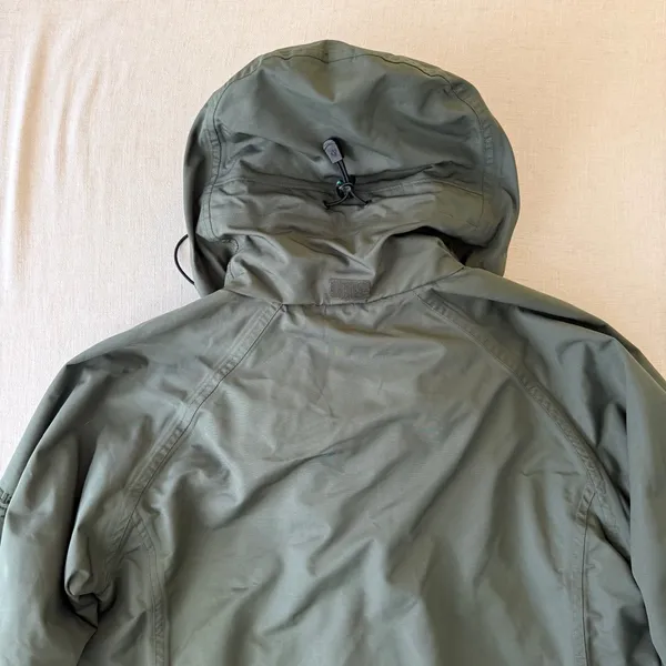 Craghoppers AquaDry Waterproof Hooded Rain Jacket Womens US 8 Olive Green - Image 3