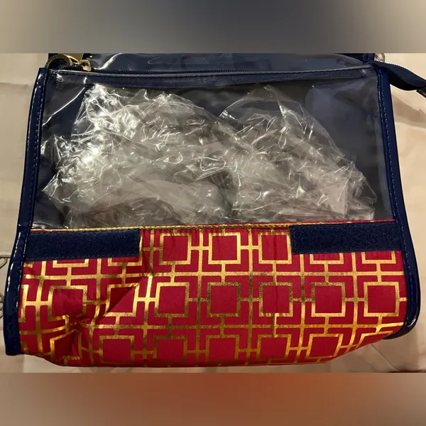 Contents by Allegro Toiletry Bag. Pink/Gold - Image 3