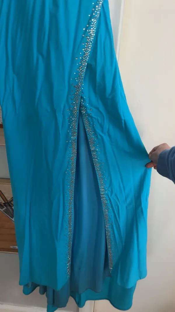 Ashley Lauren Prom Dress - Image 4